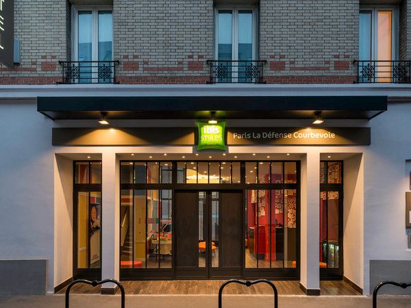 ibis Paris La Defense Courbevoie